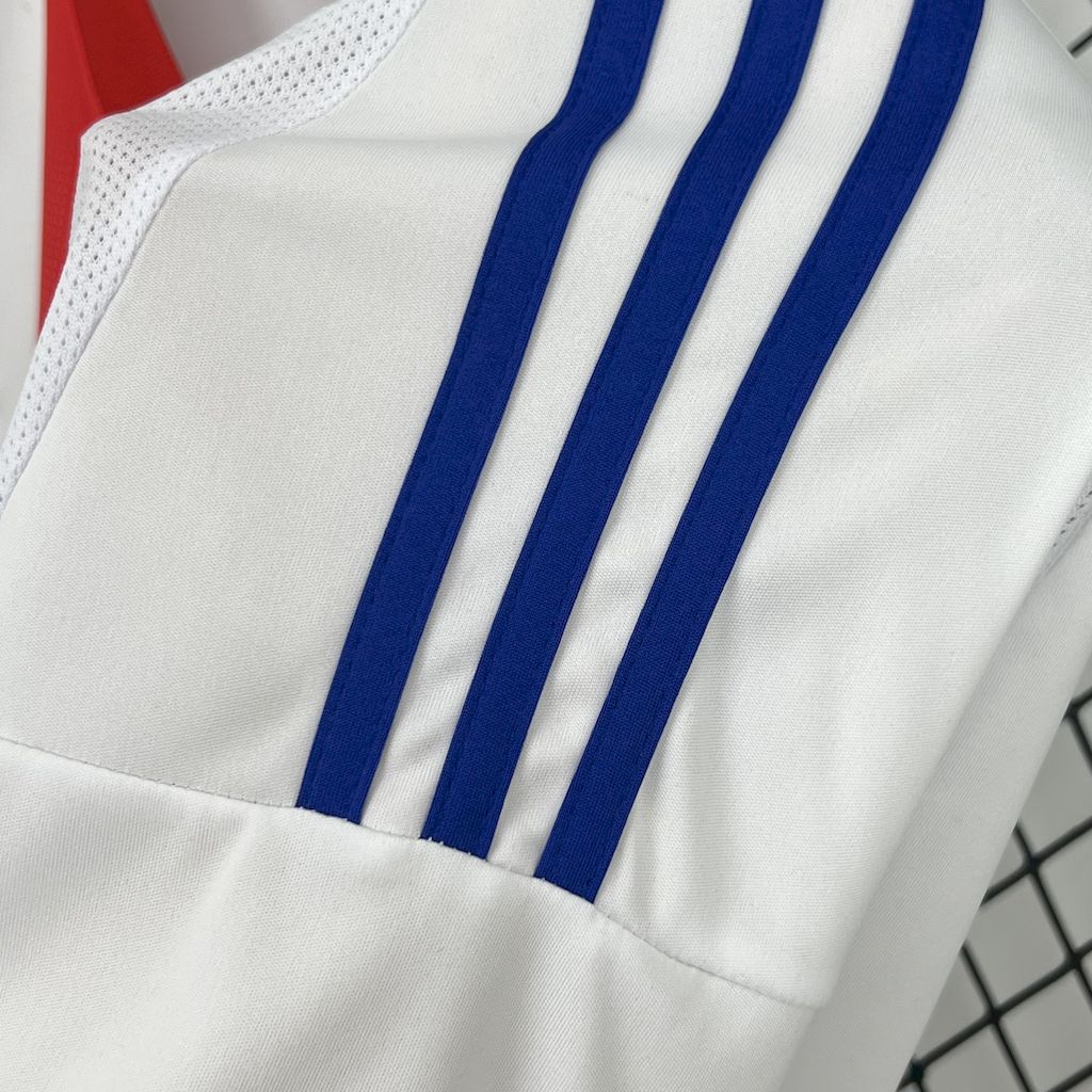 Olympique Lyonnais 24-25 Home