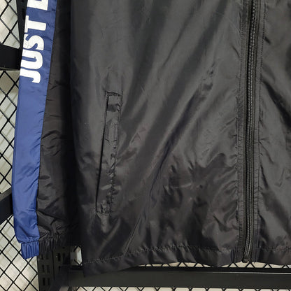 Windbreaker Nike
